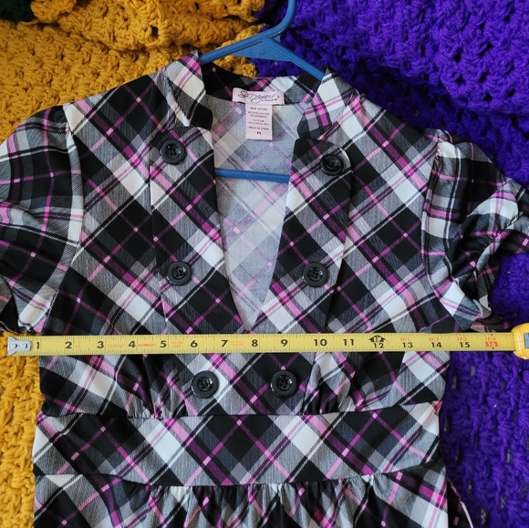 Six Degrees of Separation Blouse - Size Medium - Picture 5 of 5